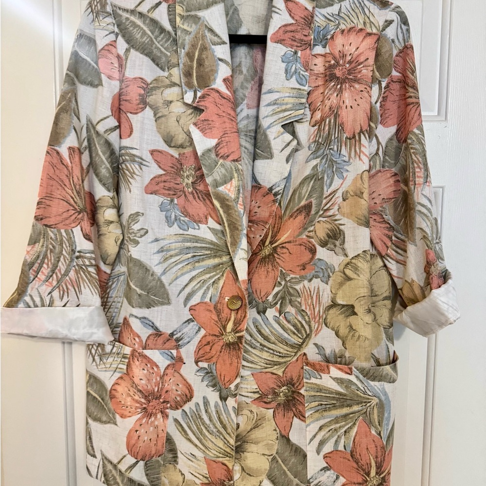 Sag Harbor Floral Blazer in Cream and Pink